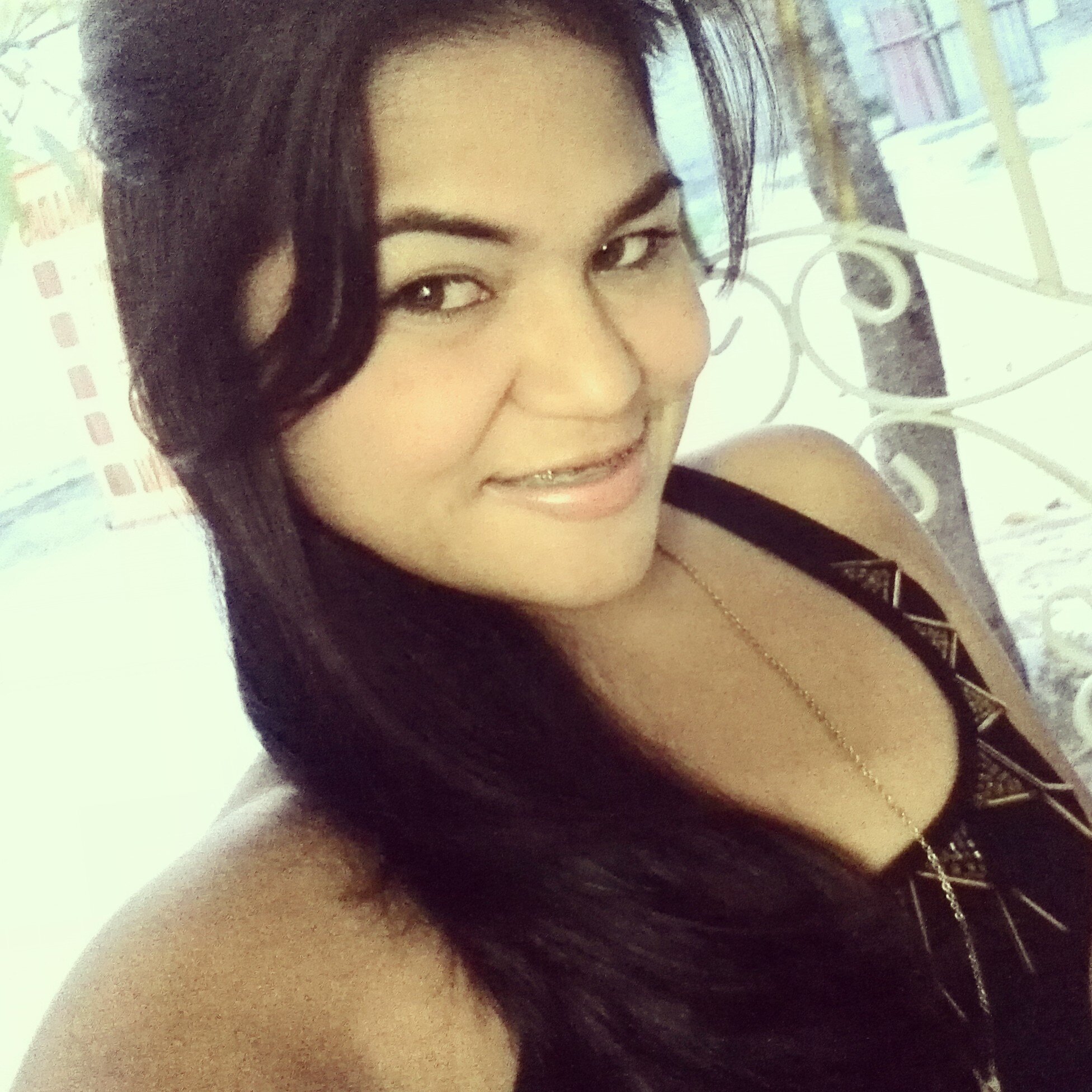 LA VIDA ES MUY CORTA PARA ANDAR DETRAS DE ALGUIEN Q NO LE IMPORTAS!! *-*