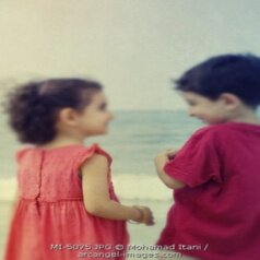 shoodq_csscs's profile picture. ليس كل ما اته يمثلني هي كلمات راقت لي ..