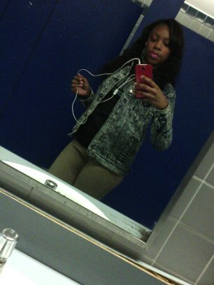 CrownThis_Chick's profile picture. 