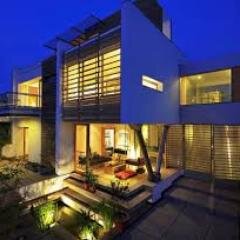 I love houses. Making people happy and comfortable with their home is my purpose