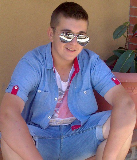 bola8_miguel's profile picture. Mi vida,las gorras planas si desaparecieran  se acabaria el mundo para mi