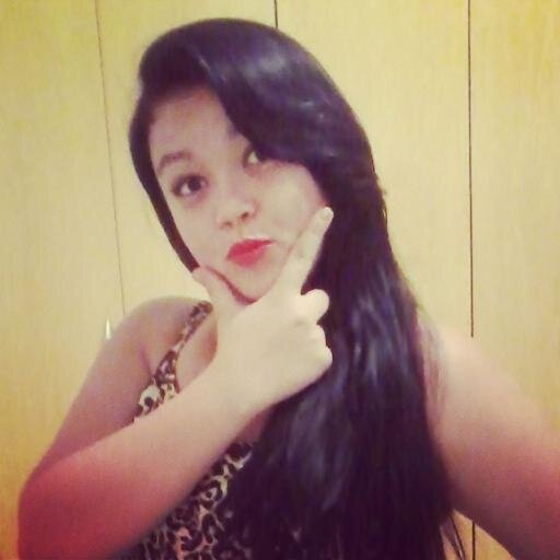 - Os que te odeiam são admiradores secretos incapazes de compreender porque tantos te amam ! ♥ . ;*