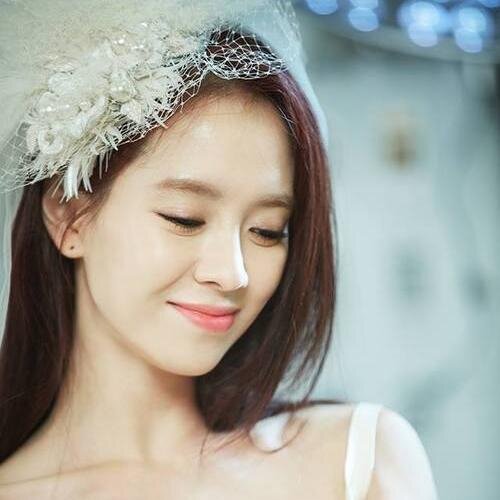 ซง จีฮโย|RunningMan|แม่ทัพมง,แองกรี้จีฮโย,เอซ|กลัวแมลงกับซอมบี้|เก่งรอบทิศ|เมนชั่นมาคุยได้ทุกอย่างนะ|plz Support Runningman ♥