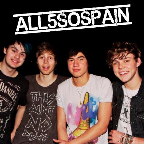 real bands save fans, real fans save bands. ♡  卌 | Maria y Neus