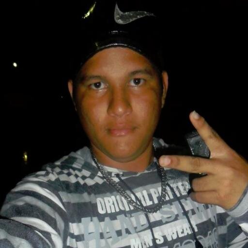 soy una persona seria, respetuosa,  tolerante'