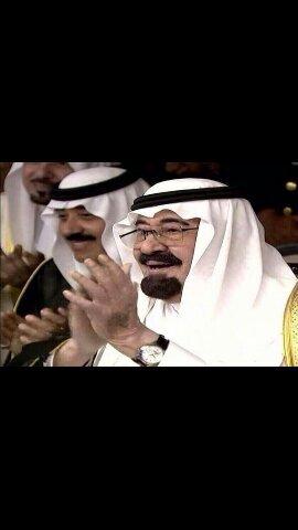 امتلك الثقه في حديثي في تفكيري في اناقتي وفي احترامي..