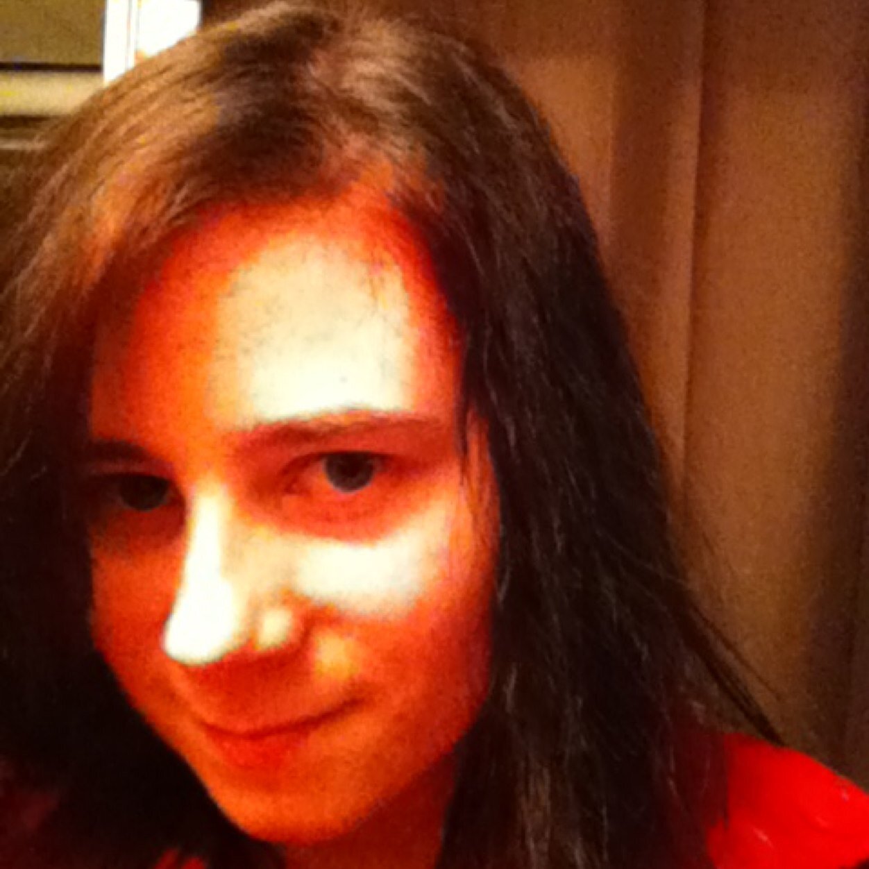 karolynne27's profile picture. TVDfan I fall in love with this marvelous actor @twhiddleston .Tom is my inspiration and my hero #HiddlestonersArmy . I want to be an actress one day