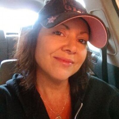Profile Picture of Jenny K (@JennyKnopp) on Twitter