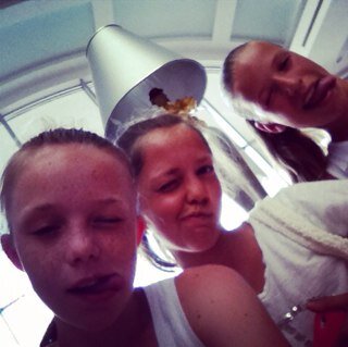 FemmieXkus's profile picture. Hochey33/best friends!/love.tommie,miesje,amoor/