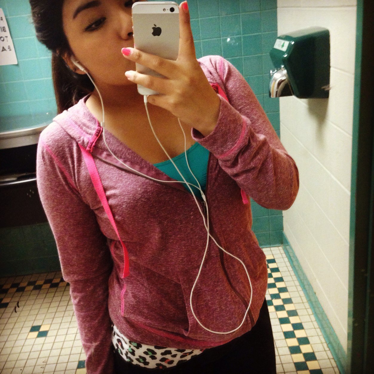 If your dreams dont scare you, they arent biq enouqh...❤✌