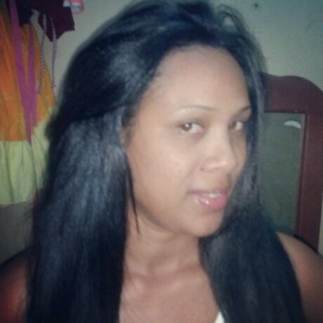 Soy d complexion normal, peso 125 libras,pelo negro, color d piel india, alta etc, mi frase: Nunca es tarde para dar lo mejor d ti