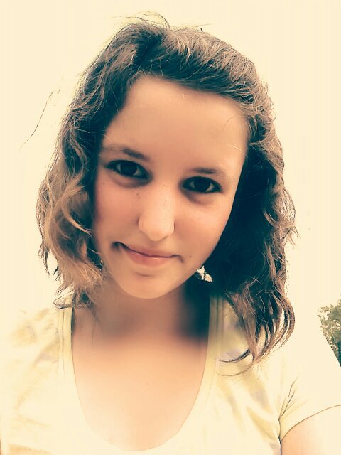 vava__official's profile picture. 