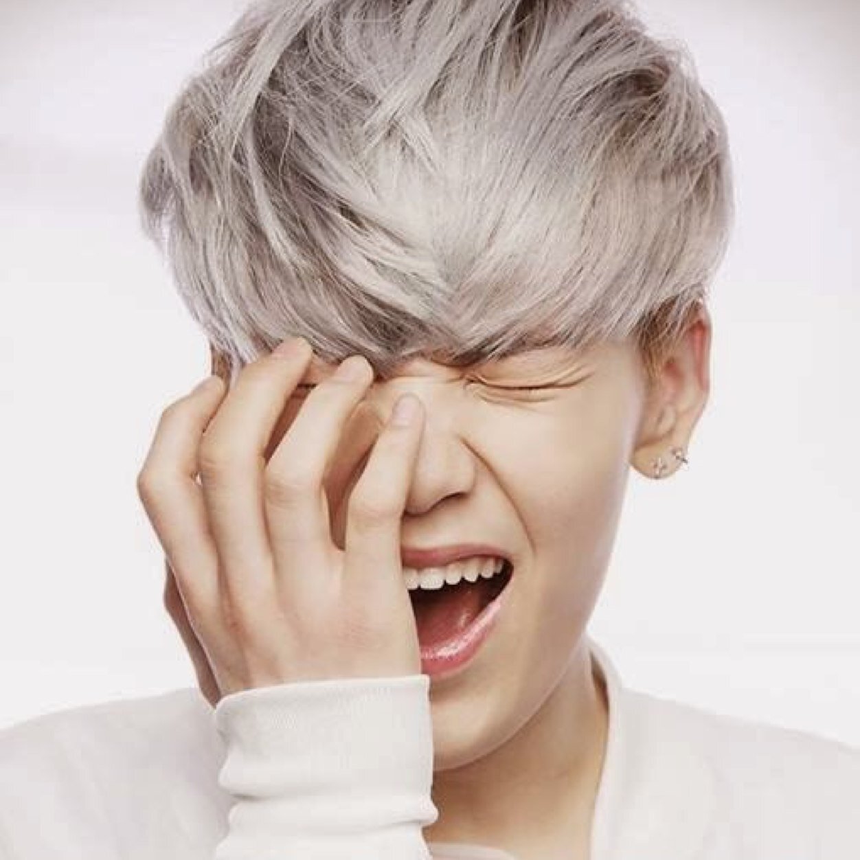Baby,Inspirit,ExoFan,Blackjack,JumpingBoA,4Nia,Secret Time,Army เป็นเมียยองแจภรรยาเซโล่ เป็นเบบี้ตัวน้อยๆของบัพ. รักกระต่ายเถื่อนที่สุด :3