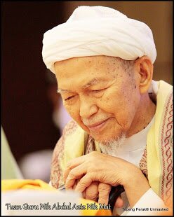 Biarlah kamu tidak mengenal siapa diriku, cukuplah kamu mengenal Islam kerana apa yang kusampaikan.