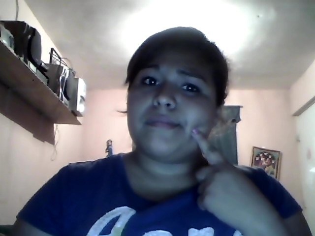 denissegoonsale's profile picture. denisse