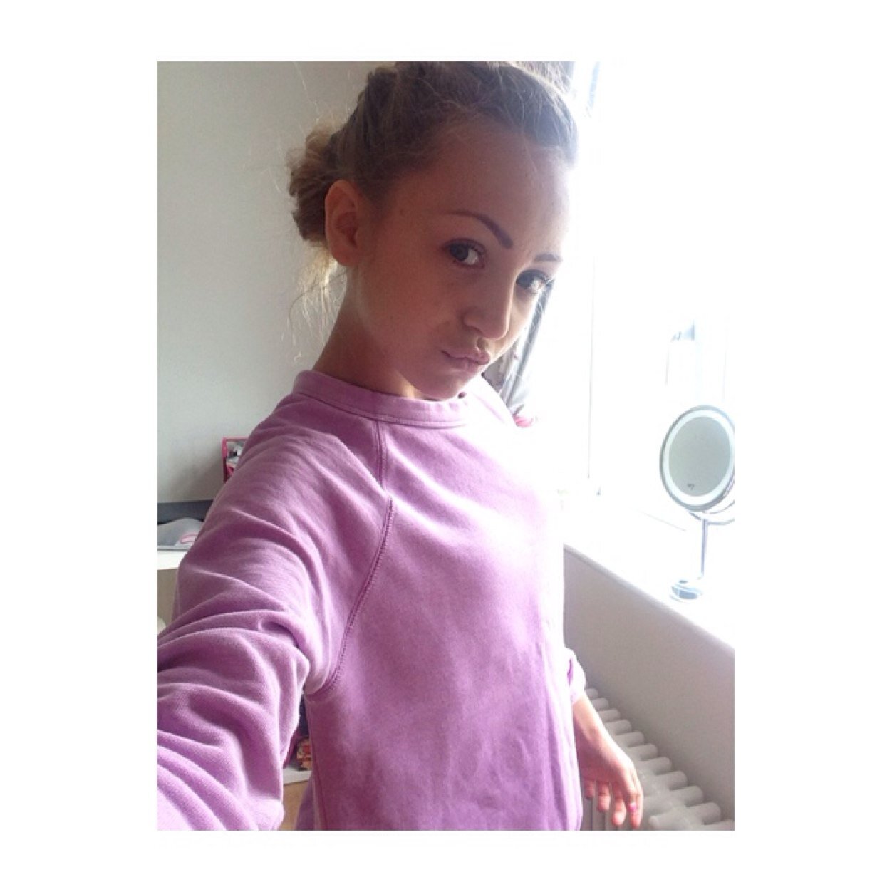 AdamsLily2001's profile picture. old account