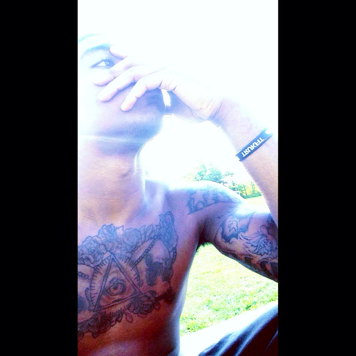 Follow me on insta @k.i.d.d.i.n.k