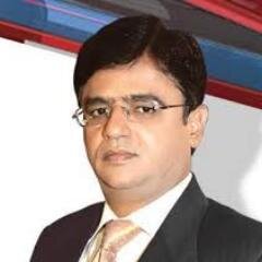Kamran Khan is Group
Director Geo News/Jang
Group of Newspapers.
He is also Anchor/Editor
of Pakistan's most
watched news show Aaj
Kamran Khan Kay Saath.