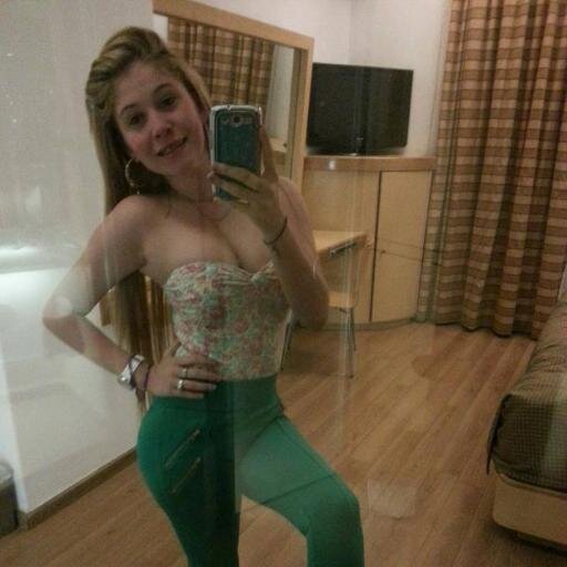 kariTorres25 Profile Picture
