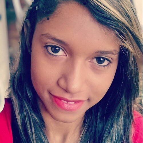 Uma menina mulher ✌