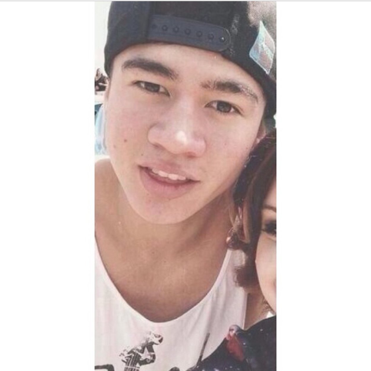 Hey follow @veggiecalum shes lookin for new mutuals (you can also ask her for help woth band + luke/4) :-)