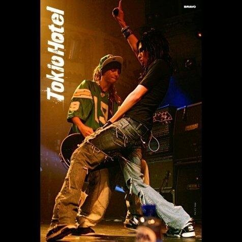 #linkin park,#skillet,#tokiohotel,#greenday!!!!!
УПОРОТ,ПОШЛЯК,ДАУН И ПРОСТО ХОРОШИЙ ДРУГ))))))