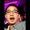 Tuhan dekat.Tuhan mendengar & mengetahui.Tuhan Penyayang yg takkan membiarkan hamba-Nya terluka apalagi hidup sendirian.