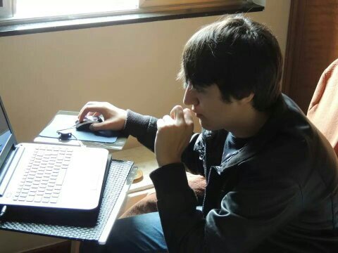 felipedploy's profile picture. 