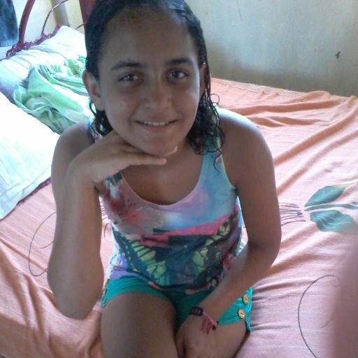 Euu queroo.
Euu PossO.
Euu coonsiigO ←
●๋• Siimplees αssiim ~
Twittando até o fim! ;p
