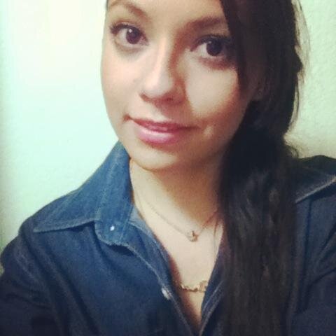 AnahiUrbi's profile picture. Urbi para los amigos. Altanera, preciosa y orgullosa... No, no soy la bikina.