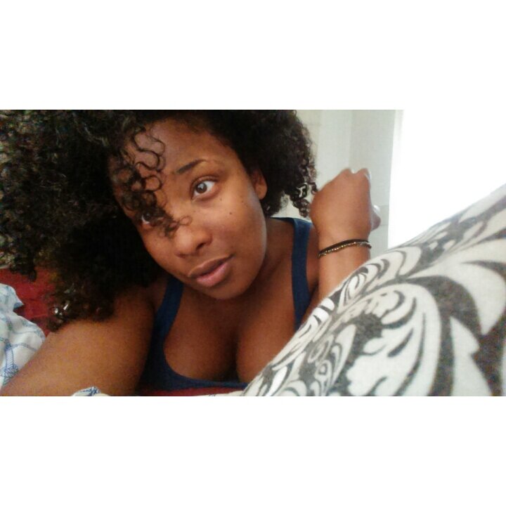 yummmie's profile picture. oh, relax.    ig: yummmieee