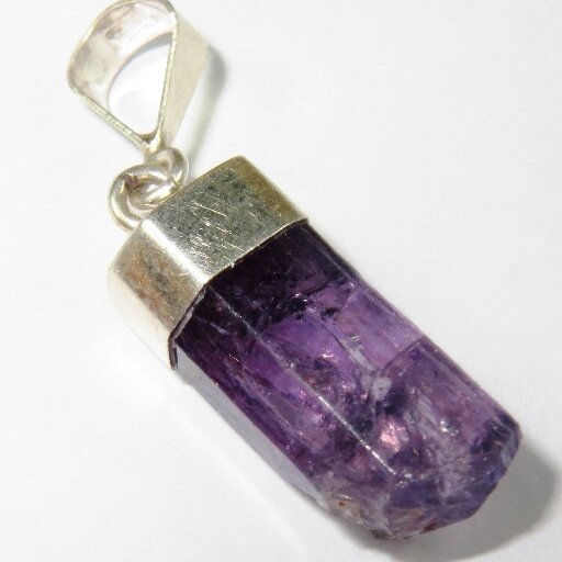 selling Gemstone pendant from pakistan and Afghanistan.