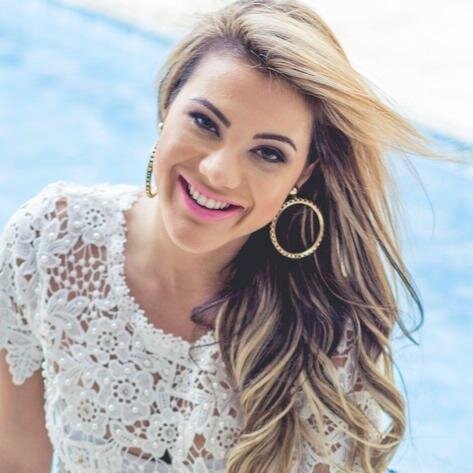 A prova mais clara de sabedoria é uma alegria constante.