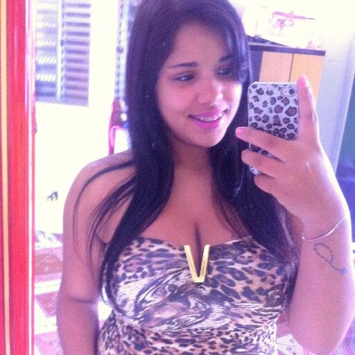 ' Maria Lethicia Bonfim Monarqui Silva ,  Trabalho com #Evento , Moro em Riviera Z/S .  Capricorniana ,