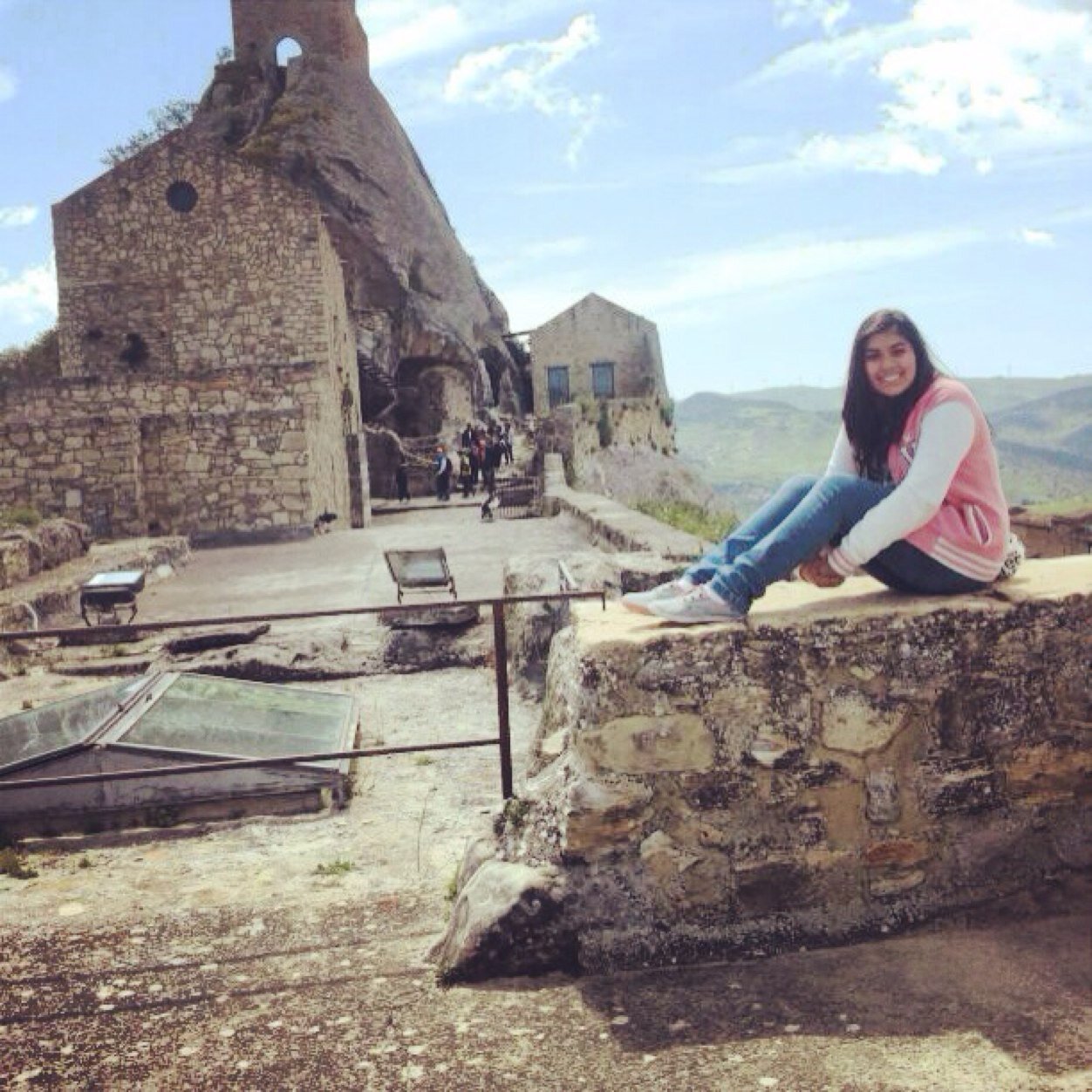 I wanna go to France, Germany, Iceland, Greece, Netherlands next year. Nah fuck it i want to go to every single country in Europe. Español- English - Italiano