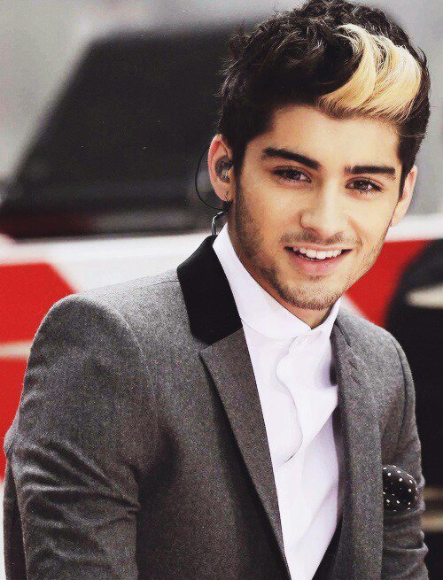 ♥proud directioner/lovatic♥ ♡chase youre dreams & never wake up♡ ♡ STAY STRONG!♡