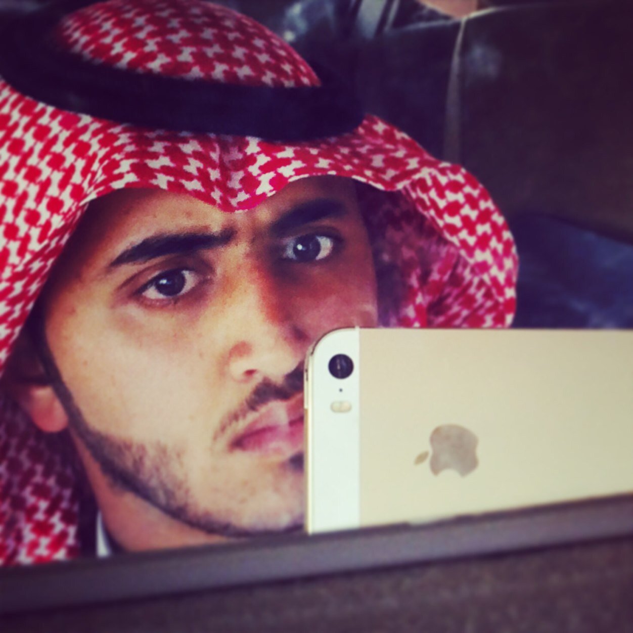 اتشرف باضافتكم على البن تبعي pin:2A90A42E