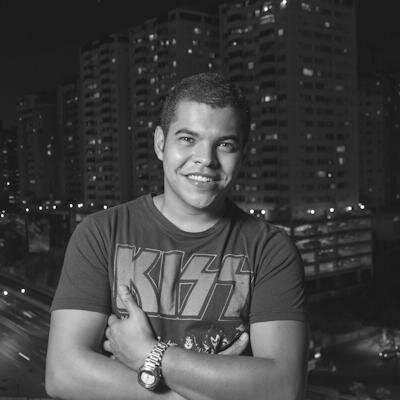 elecantillo's profile picture. Fotógrafo Freelance / Freelance Photographer. 
luis.cantillo.acosta@gmail.com / IG: @elecantillo
#Fotografía #Música