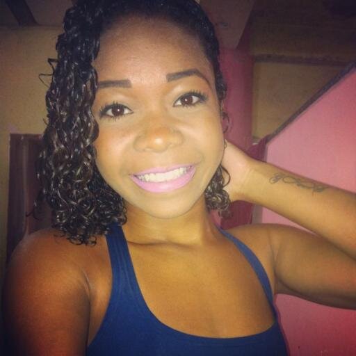 Toda positividade eu desejo a você. Pois precisamos disso nos dias de luta. ♪
