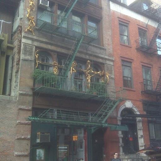 gaziak's profile picture. Carpe Diem