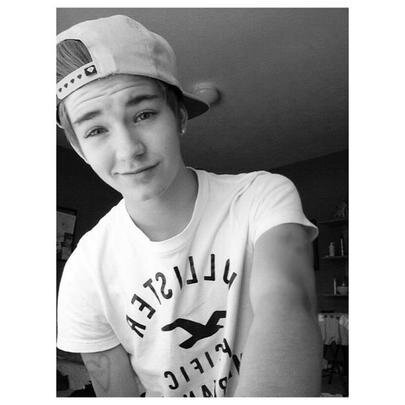 danc7654's profile picture. soy divertido , no me importa lo que los de mes dicen