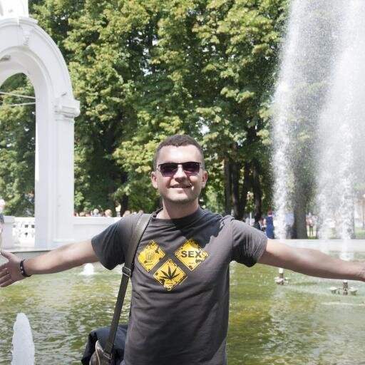 zhenya_silver's profile picture. кино, путешествия, нарды и не только. помешан на музыке. позитив и неадекват - это тоже обо мне (18+)