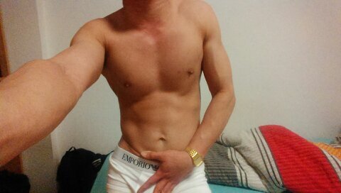 VuongNa's profile picture. 