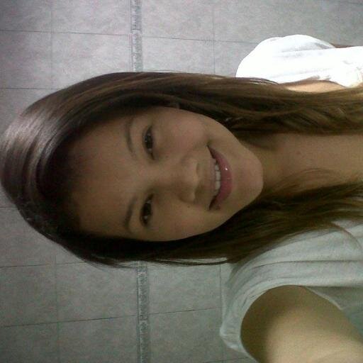Quiero una vida entera justo a ti*-*