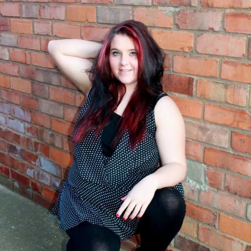 new mum, Model & Actress, i smile and giggle because thats the best medicine there is for life xx