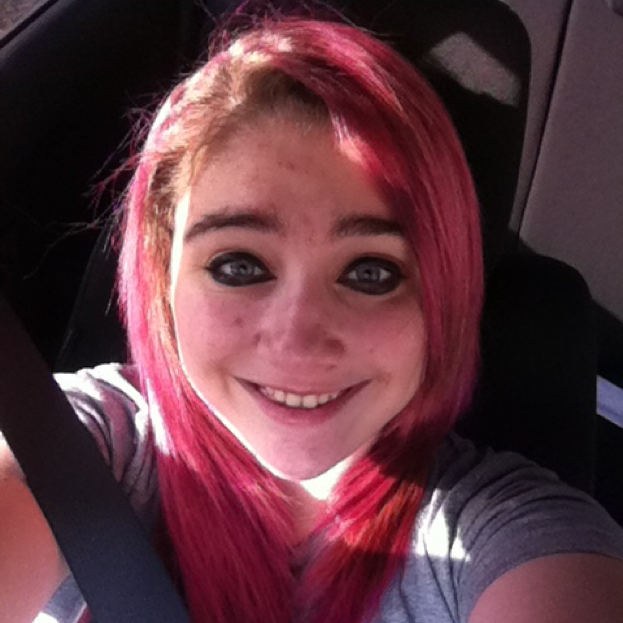 Hey there :P Call me Lady c; Music, Xbox, and Mountain Dew are life :DD Lover of rock music =^-^= *City and Colour* bisexual and lonely. meow \(^.^)z