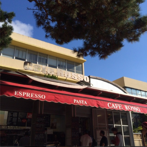 Village Market & Pizza, Cafe Rosso, Taza Wraps & Smoothies, Station Cafe, Farm Fresh Underground, HSS 121 Cafe, and Peet's Coffee & Tea in the library.