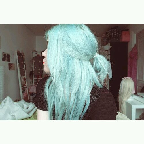 abbie jhones ▲ 18 ▲ sola.