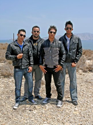 Banda de Rock Alternativo, Venezuela.             Tema Promocional: SOÑANDO https://t.co/PlQlWmh9iO
