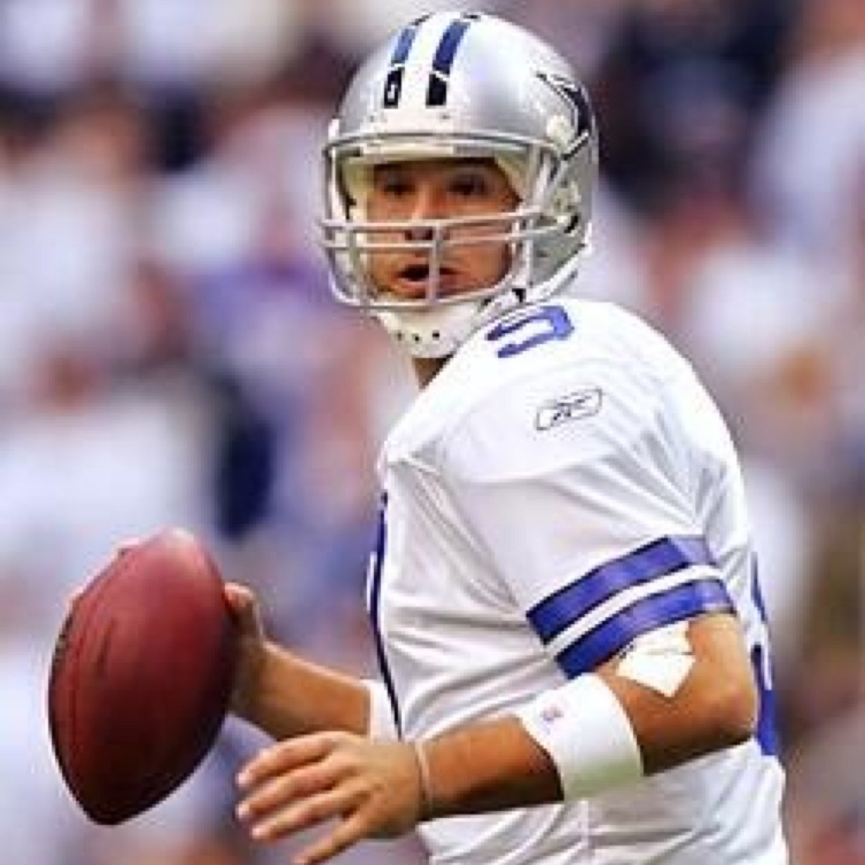 UK based fan of the Dallas Cowboys. Outside of NFL I am fan of NUFC, Exeter Chiefs Rugby. Big golf fan also. #Europe